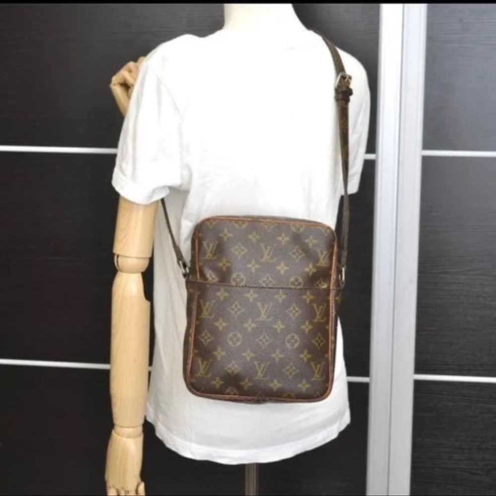 ❤️Louis Vuitton PETIT MARCEAU Shoulder Bag Purse Monogram❤️